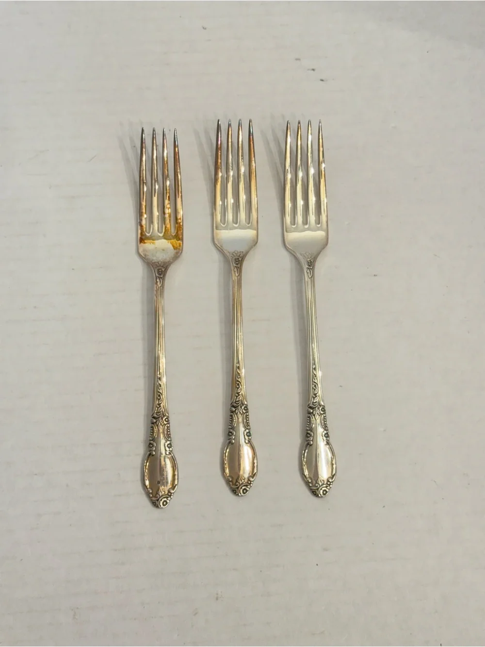 12 Pc LOT Enchantment 1881 Rogers LONDONTOWN Oneida Silverplate Flatware 1952